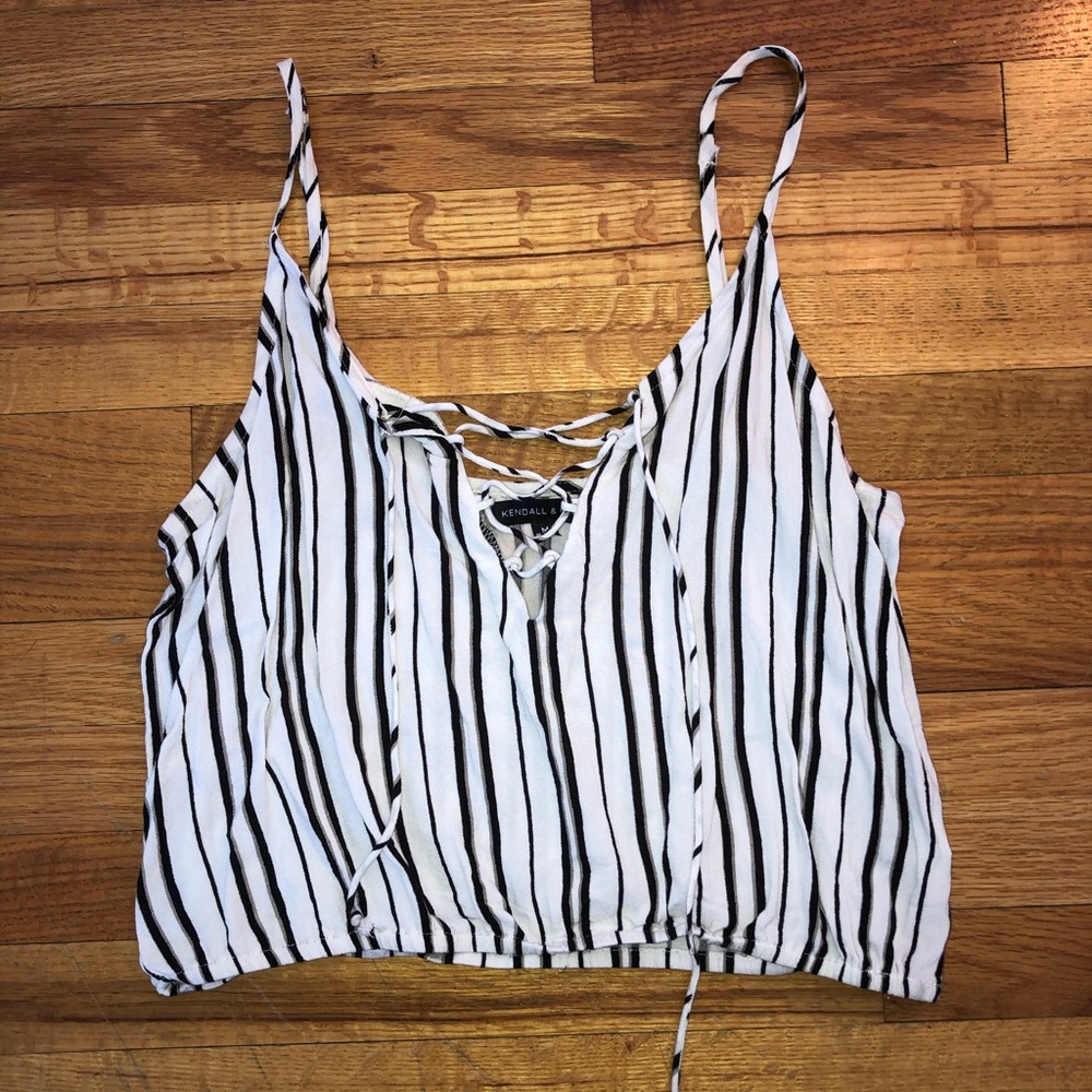 Kendall & Kylie cropped tank
